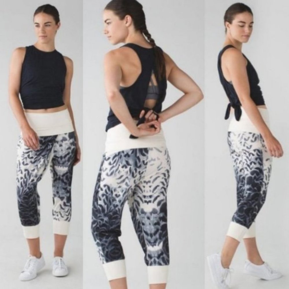 Lululemon Dance To Yoga Pants Plume Angel Wing Size 4 Joggers Style # W5I93S